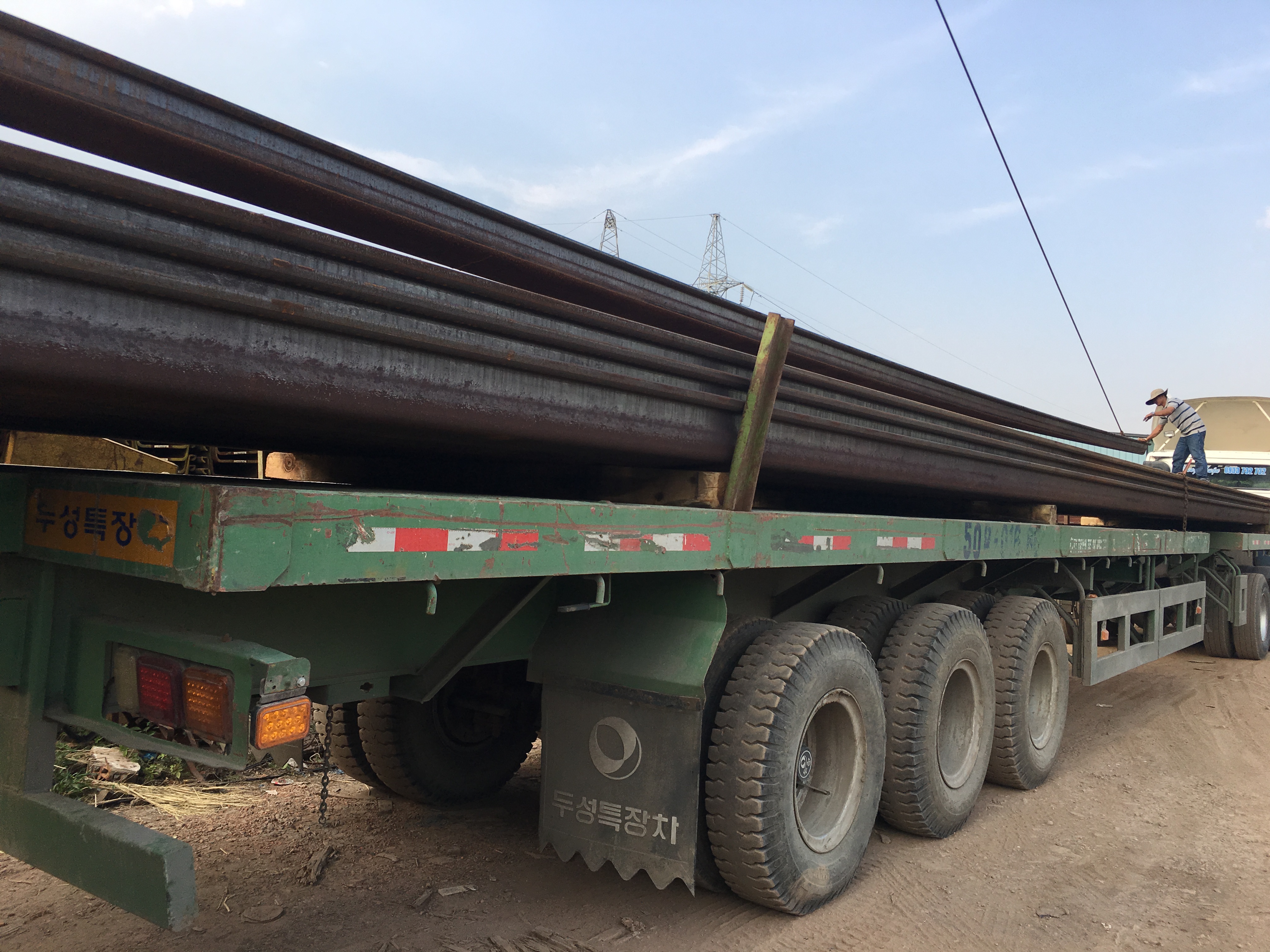 Thép Cọc Cừ Larsen