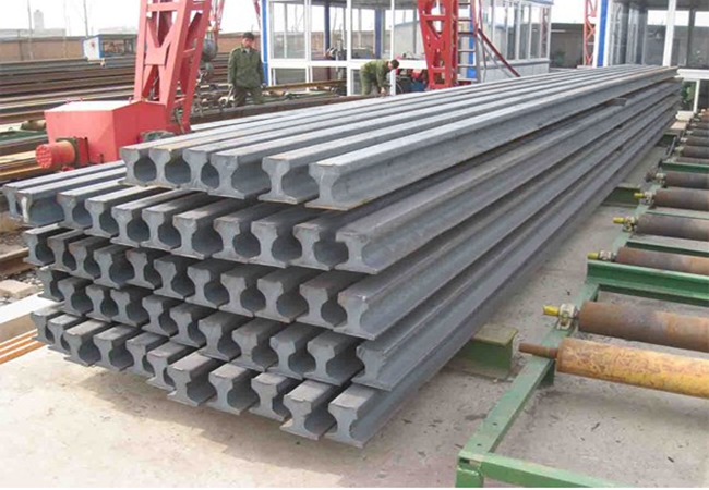 Thép ray và phụ kiện